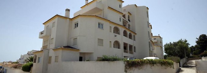 Das Haus in Luz bei Lagos, aus dem Madeleine McCann (Maddie) verschwand. Foto: Steve Parsons/PA Wire/dpa/Archivbild